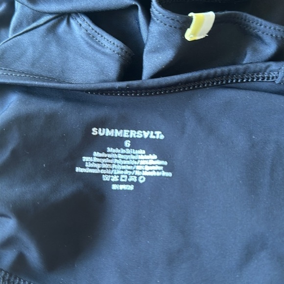 Summersalt Black High Neck One-Piece Swimsuit Size 6 – EUC - Picture 7 of 9